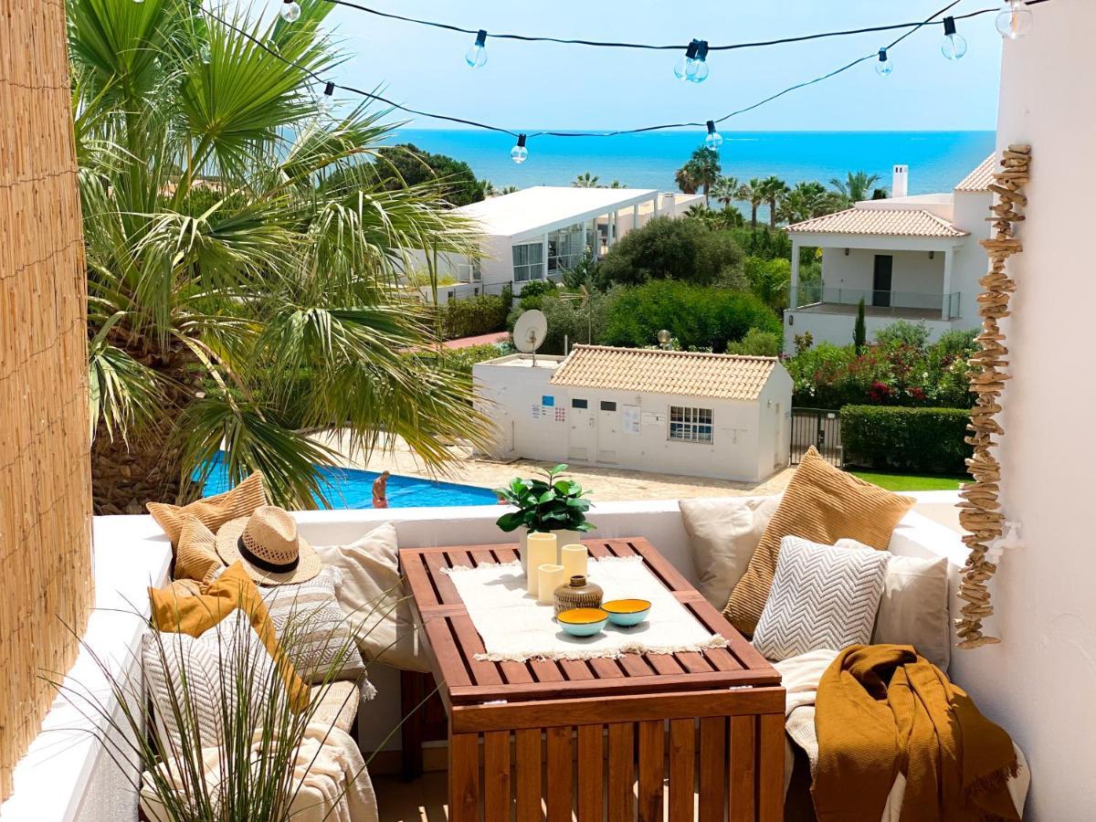 Beach Villa With Ocean View And Rooftop Cinema Guia  Exterior foto
